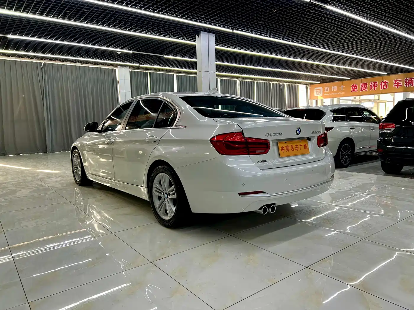 BMW 3 Series 2017 320Li xDrive Fashion фото 4
