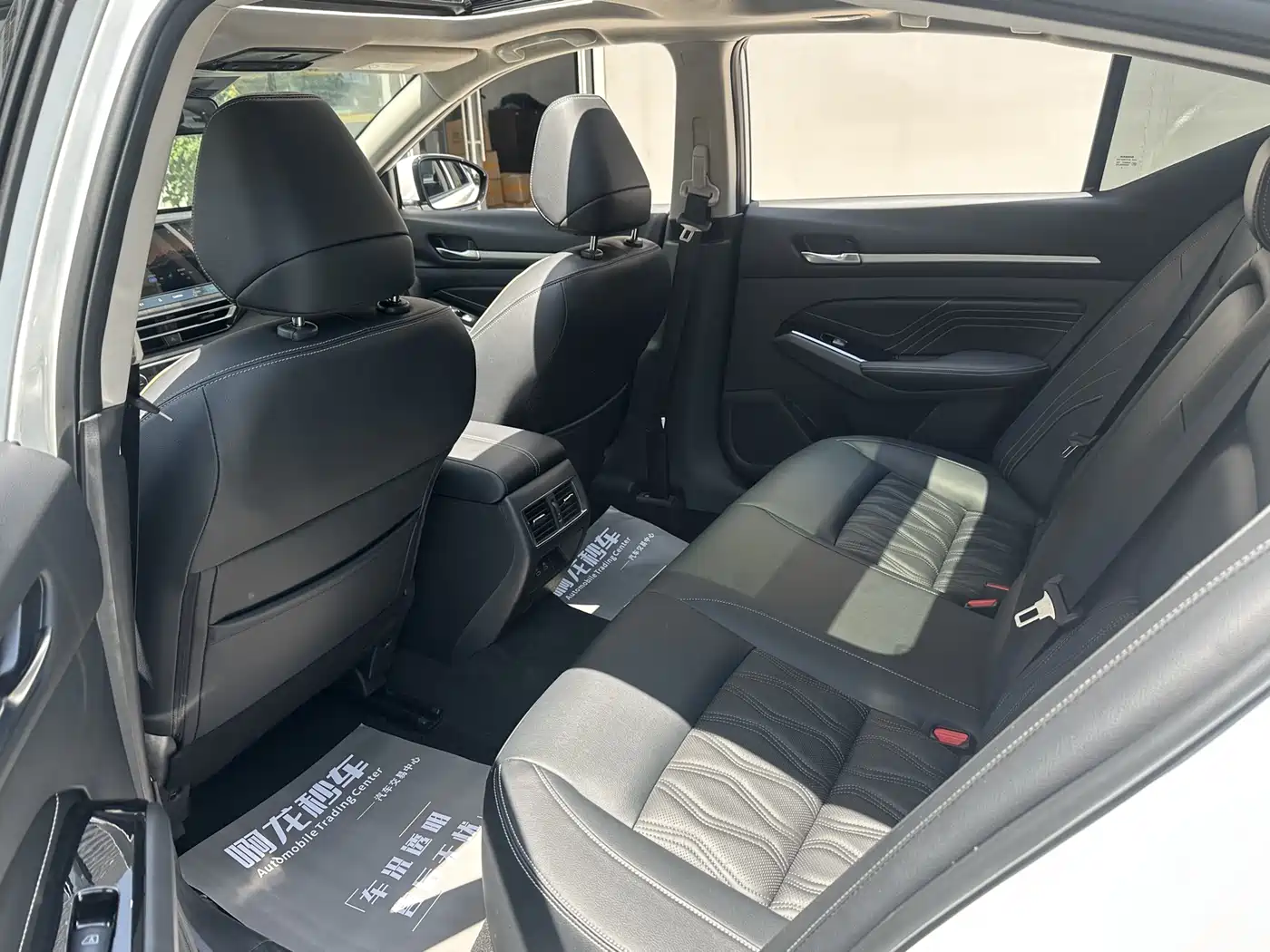 NISSAN TEANA