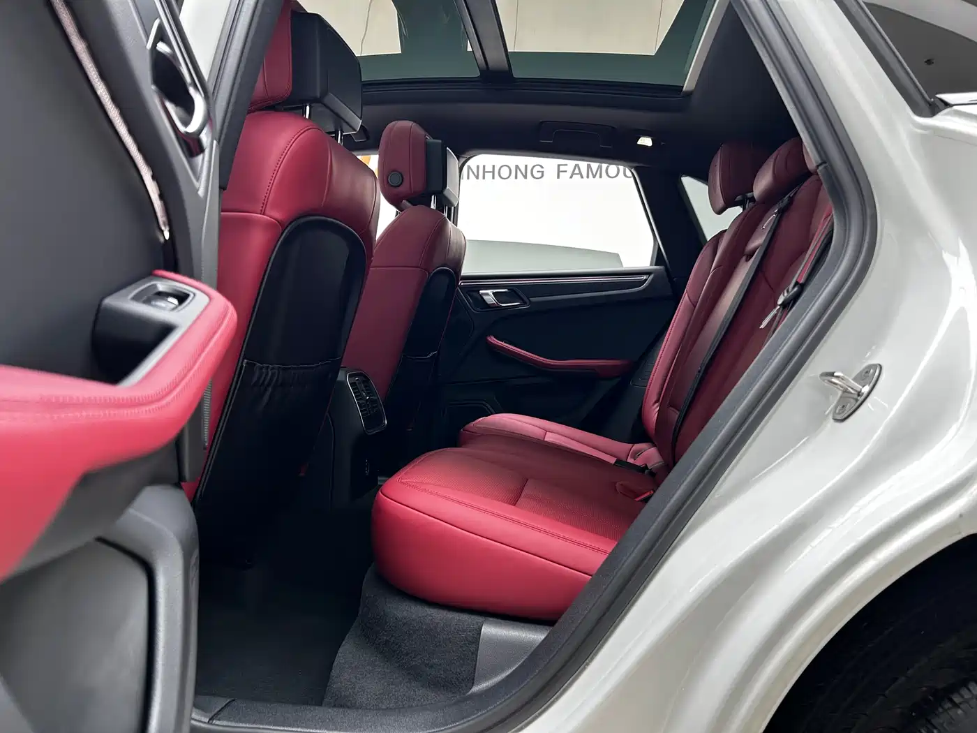 Porsche Macan 2023 Macan 2.0T фото 14