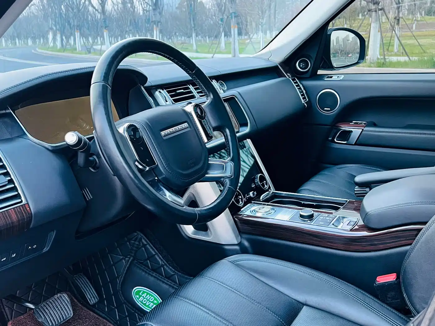 Land Rover Range Rover 2016 3.0 SC V6 Vogue LWB фото 4