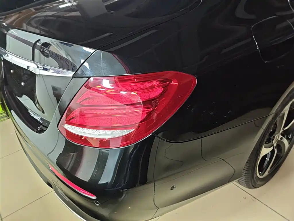 Mercedes-Benz E-Class 2017 E 200 Sport фото 8