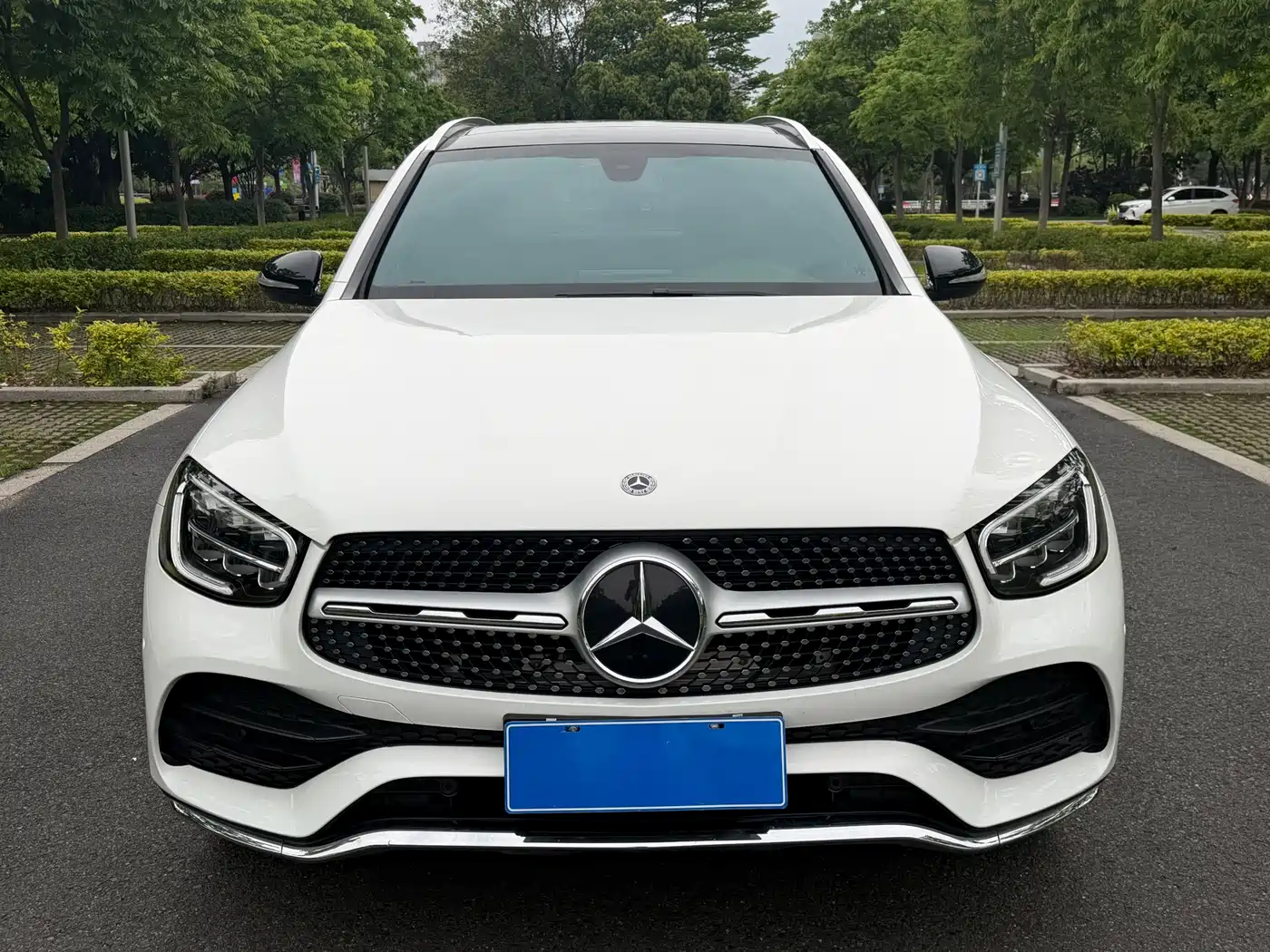 Mercedes-Benz GLC 2020 GLC 260 L 4MATIC Luxury фото 2