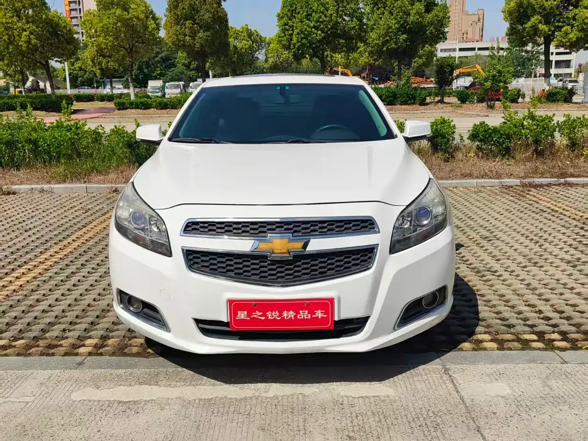 Chevrolet Malibu 2014 1.6T Automatic Comfort фото 2