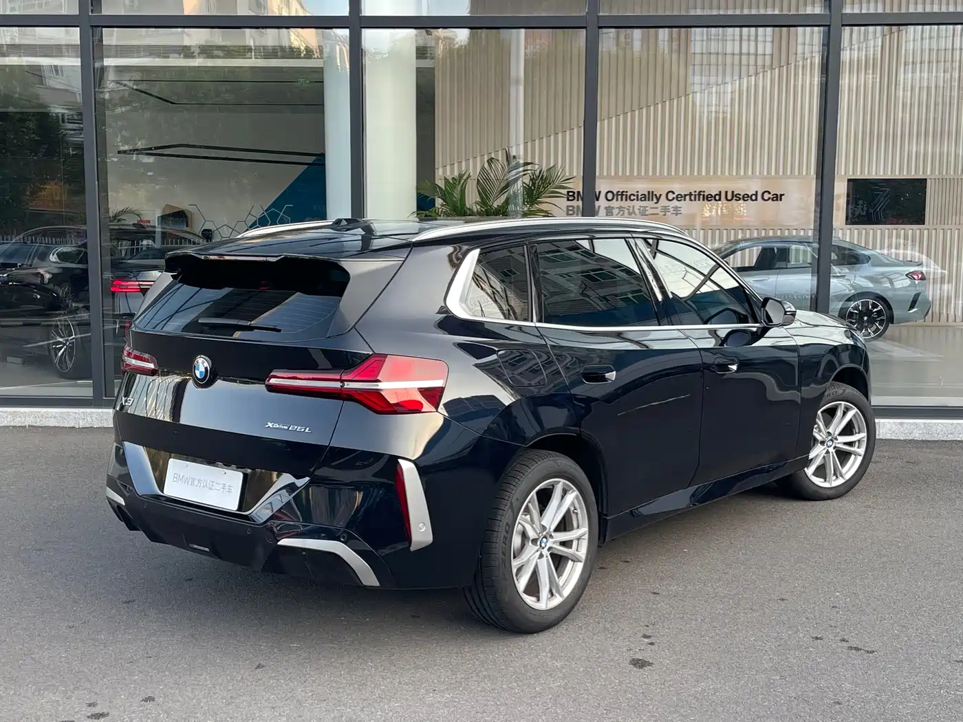 BMW X3 2025 xDrive25L Luxury Package фото 5