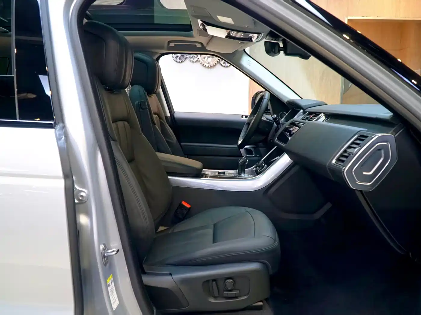 LAND ROVER RANGE ROVER SPORT NEW ENERGY