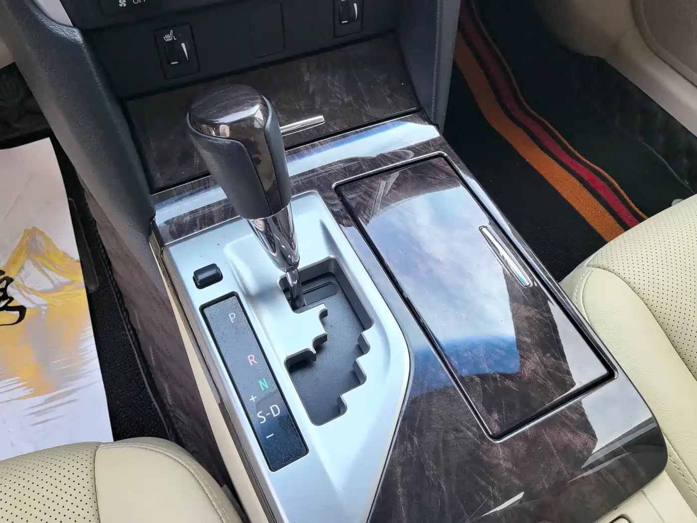 Toyota Camry 2015 2.0G Leading Edition фото 20