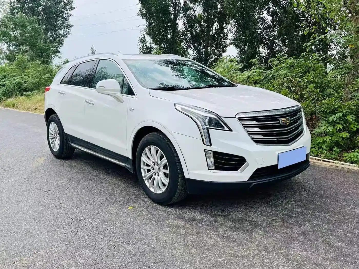 Cadillac XT5 2016 28T AWD Technology Model фото 3
