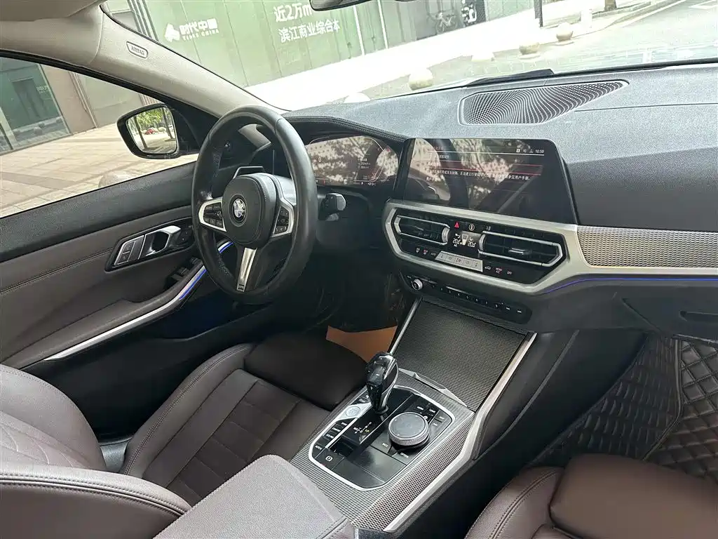 BMW 3 Series 2021 325Li M Sport Night Edition фото 19