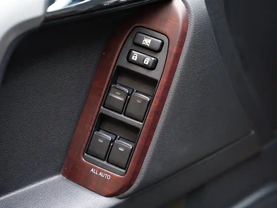 Toyota Prado 2016 3.5L Auto TX-L фото 19