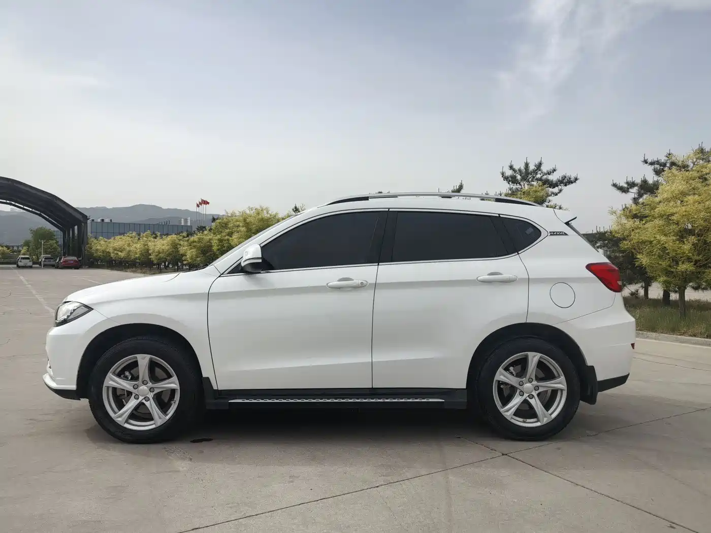 Haval H2 2018 Creation Edition Red Label 1.5T Manual 2WD Style фото 2