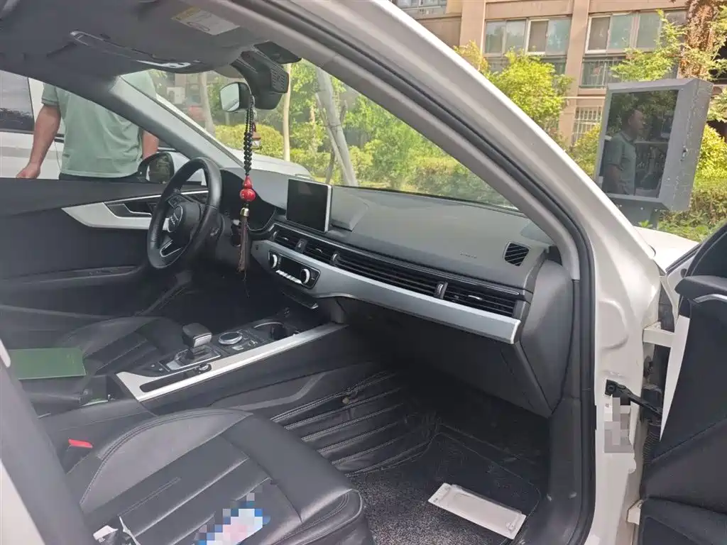 Audi A4L 2019 40 TFSI Fashion (China V) фото 20