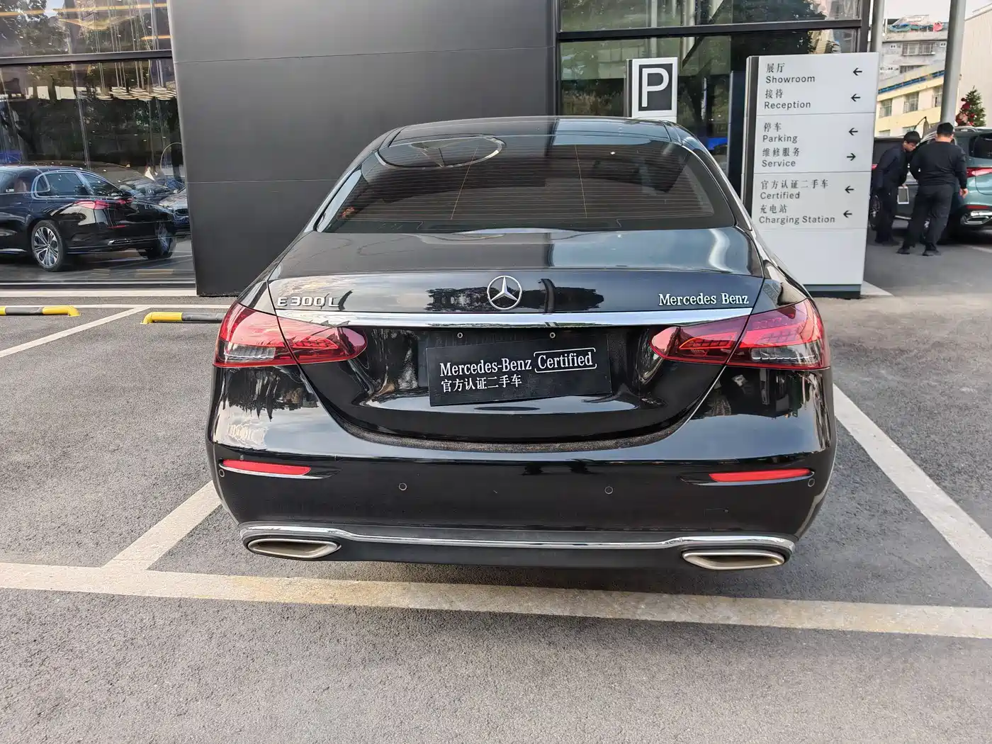Mercedes-Benz E-Class 2022 E 300 L Luxury фото 15