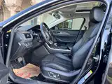 Фото 4 - Hongqi H5