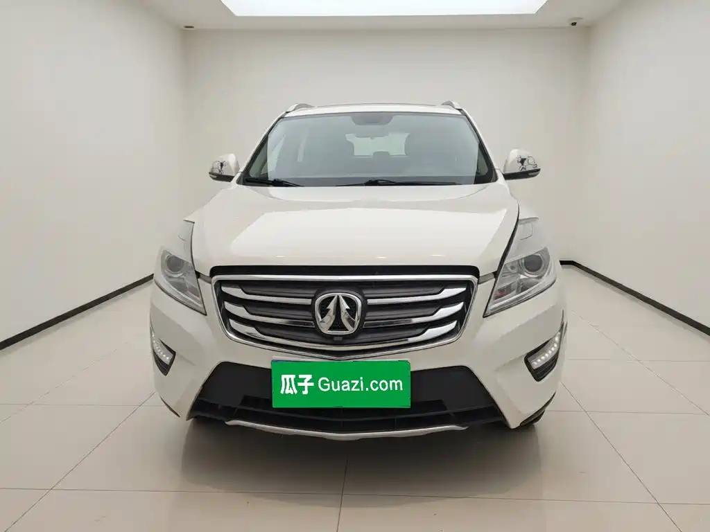 BAIC Weiwang S50 2017 2016 1.5T CVT Fun Luxury