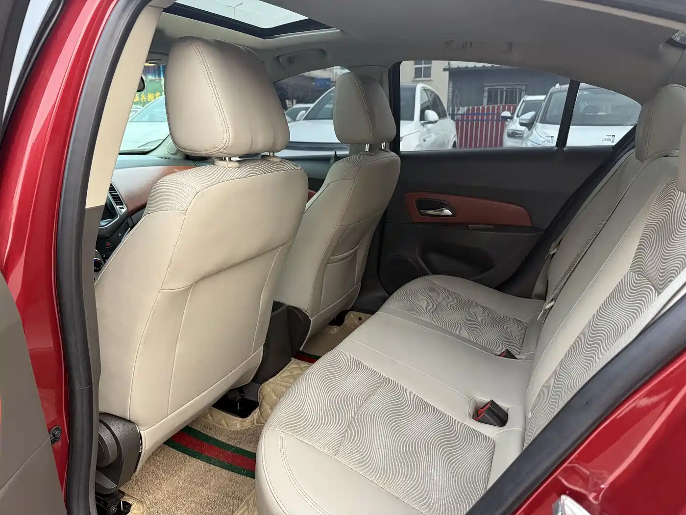 Chevrolet Cruze 2015 1.5L Classic SE AT фото 5