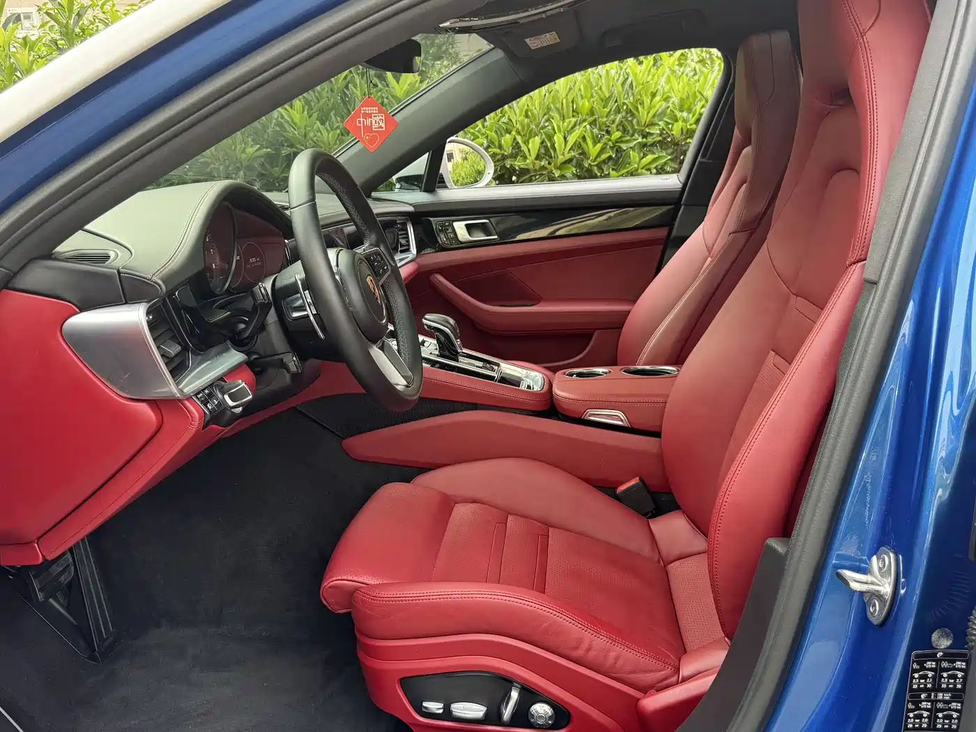 Porsche Panamera 2017 Panamera 3.0T фото 9