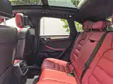 Photo 8 - Porsche Macan