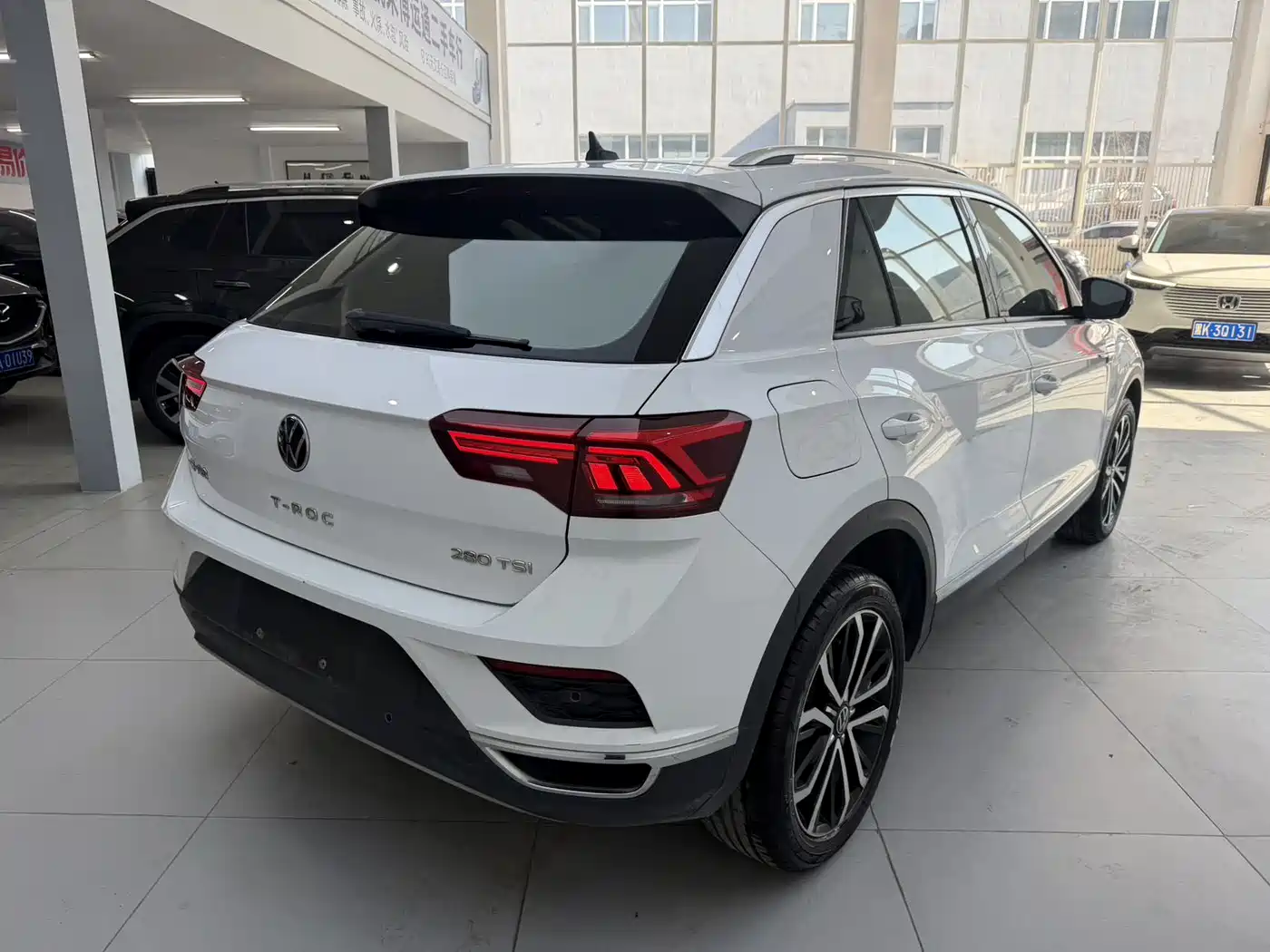 VOLKSWAGEN T-ROC EXPLORING SONGS