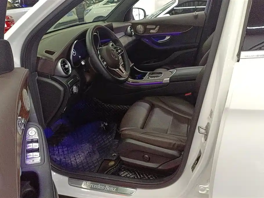 Mercedes-Benz GLC 2021 GLC 300 L 4MATIC Sporty фото 9
