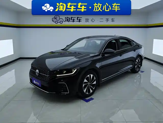 Volkswagen Passat 2023