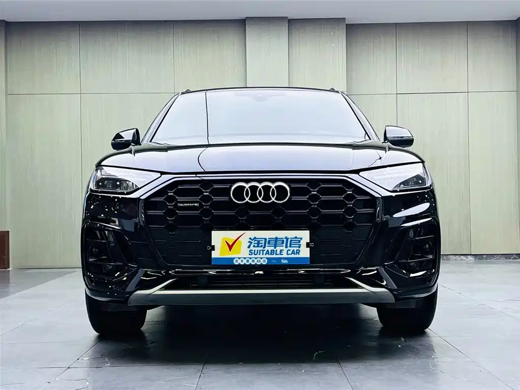 Audi Q5L 2024 Model 40 TFSI Luxury Dynamic фото 2