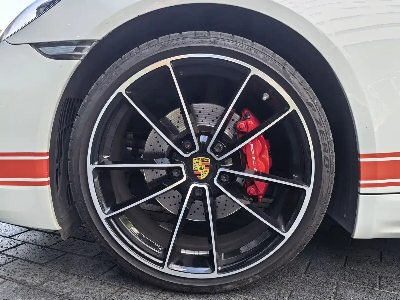 Porsche 718 2018 Cayman 2.0T фото 17