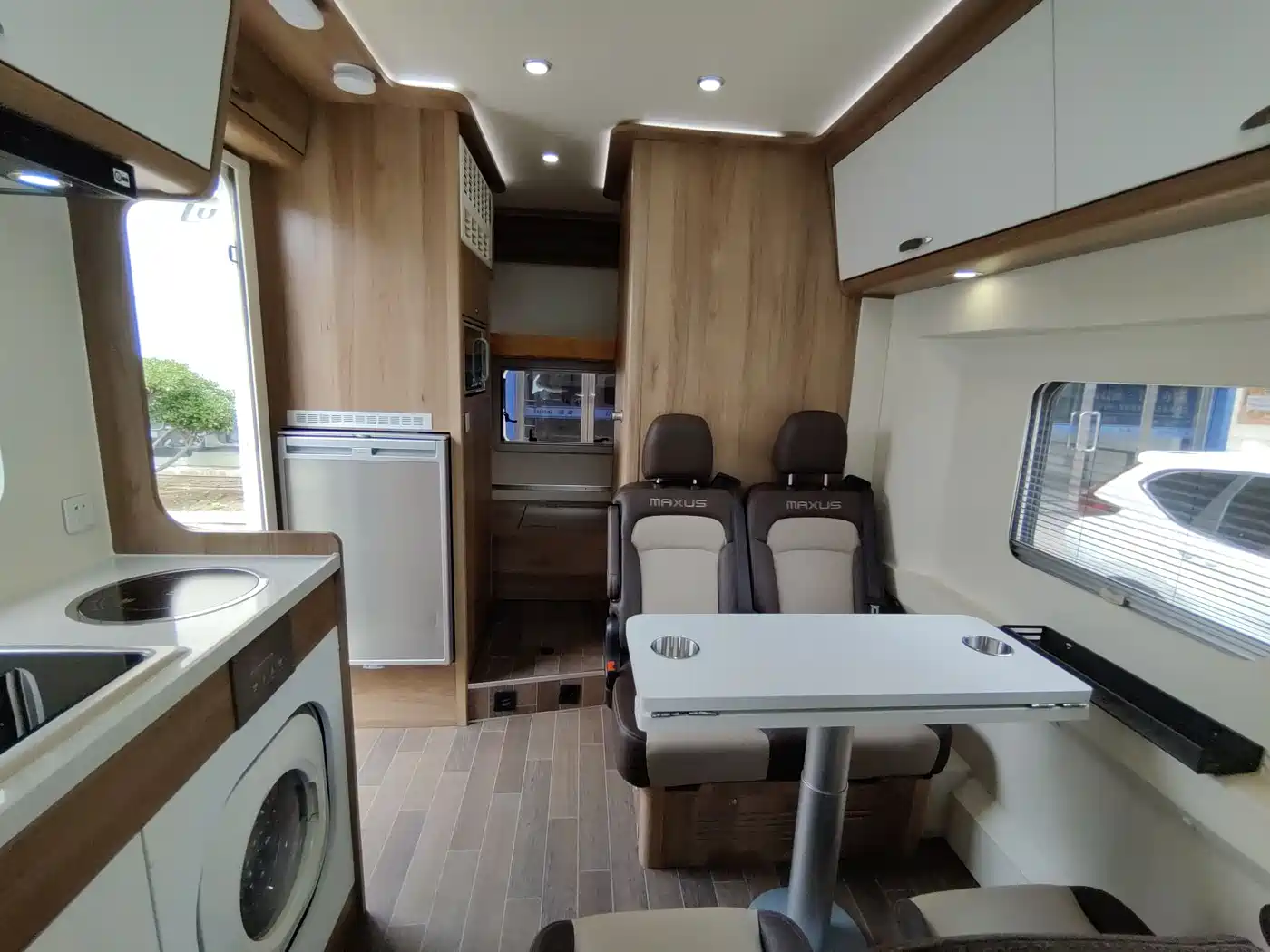 SAIC Maxus MAXUS V90 RV 2021 2.0T Lifestyle V90 Self-contained Type C RV Flagship Version (Large Front Overhang with Longitudinal Bed) фото 7