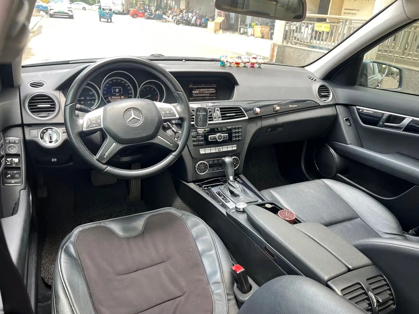 Mercedes-Benz C-Class 2011 C 180K Classic фото 8