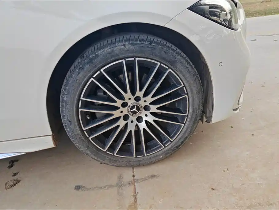 Mercedes-Benz C-Class 2024 Facelift C 200 L Sport фото 6