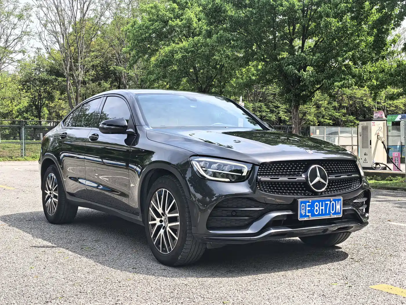 Mercedes-Benz GLC Coupe 2022 GLC 260 4MATIC Coupe SUV фото 3