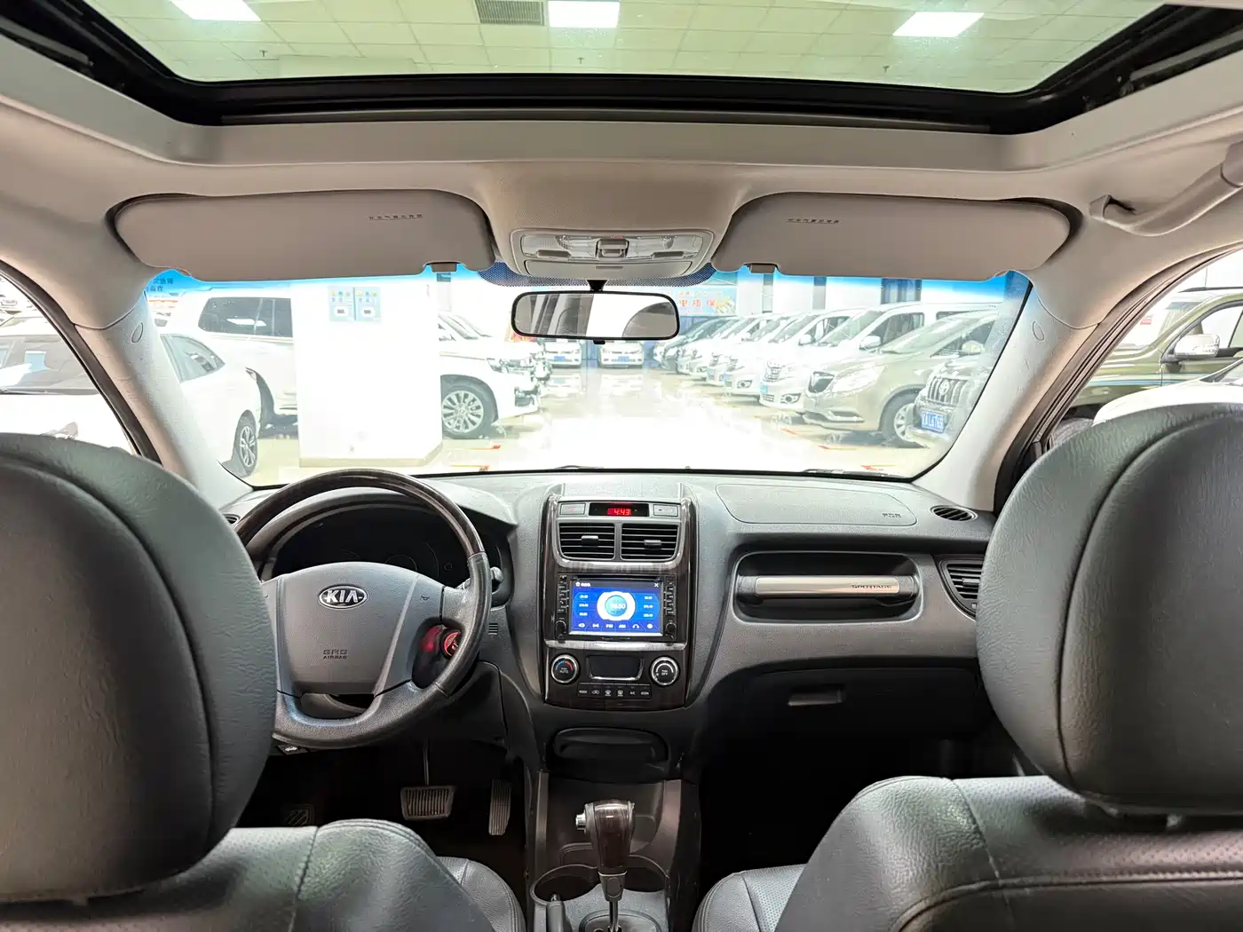 Kia Sportage 2013 2.0L Automatic 2WD GLS фото 9