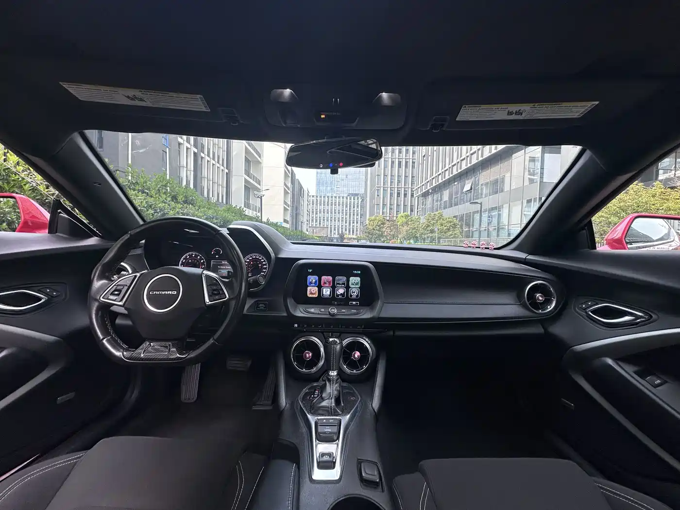 Chevrolet Camaro 2017 2.0T RS фото 5