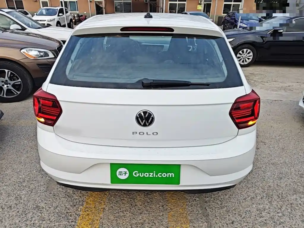 صورة 4 - Volkswagen Polo