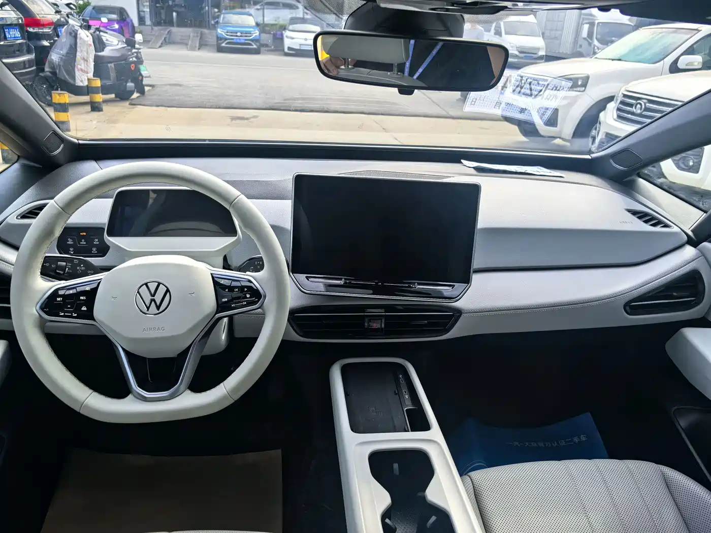 Volkswagen ID.3 2025 Smart Ultimate Intelligent Edition фото 4