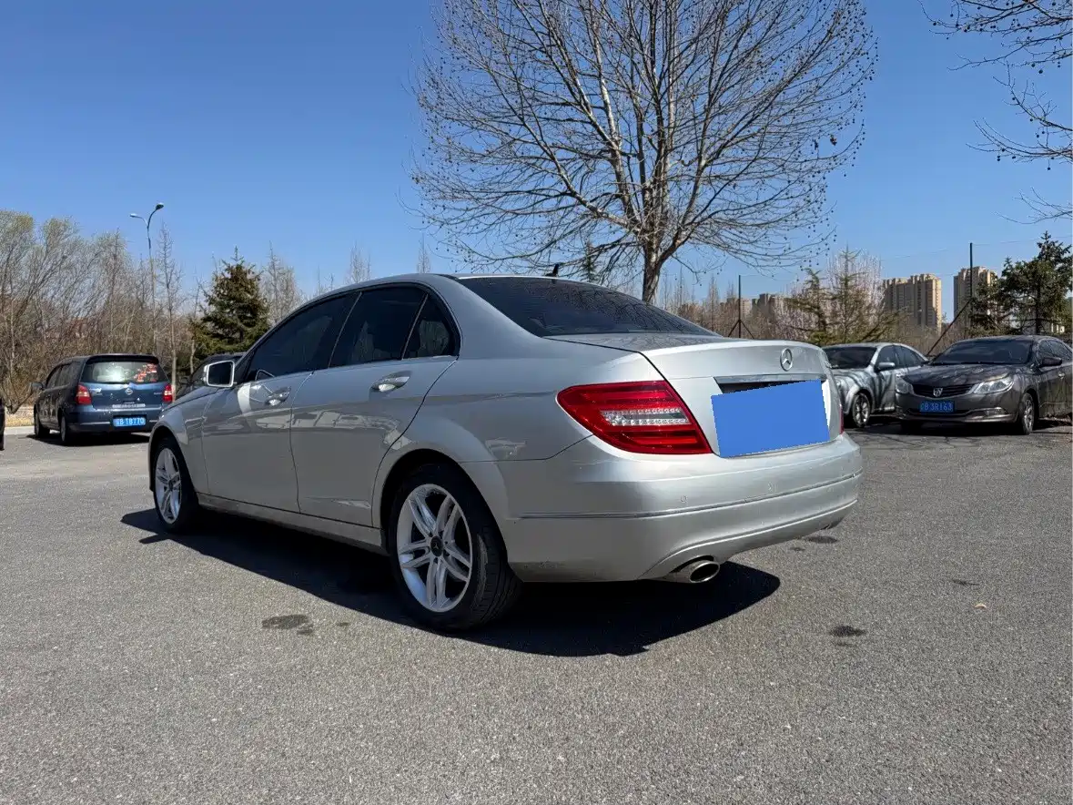 Mercedes-Benz C-Class 2013 C 260 Fashion Grand Edition фото 20