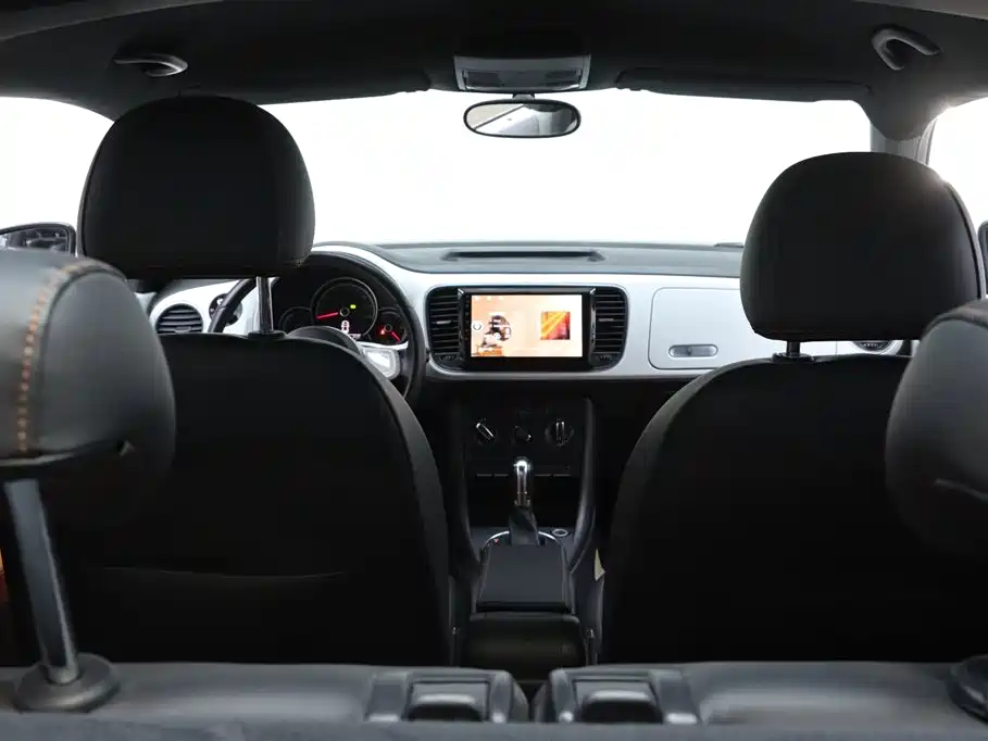 Volkswagen Beetle 2014 1.2TSI Fashion Edition фото 19