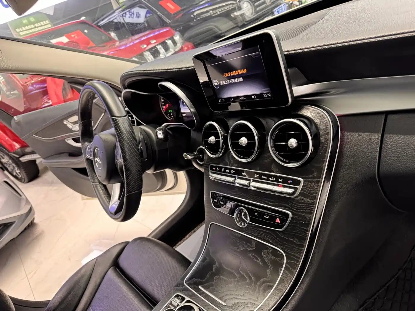 Mercedes-Benz C-Class 2016 C 200 L Sport фото 9