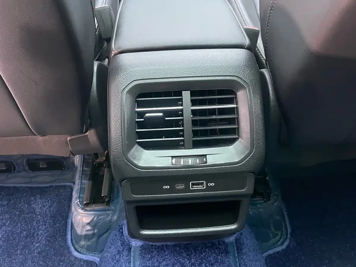 Volkswagen Tharu 2022 280TSI 2WD Comfort фото 21
