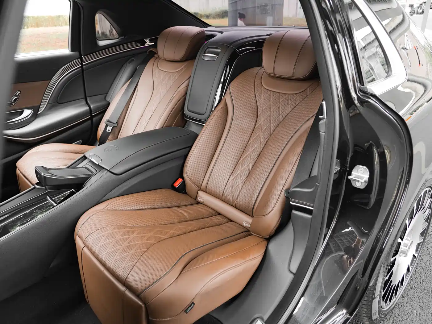 Mercedes-Benz Maybach S-Class 2018 S 560 4MATIC фото 16