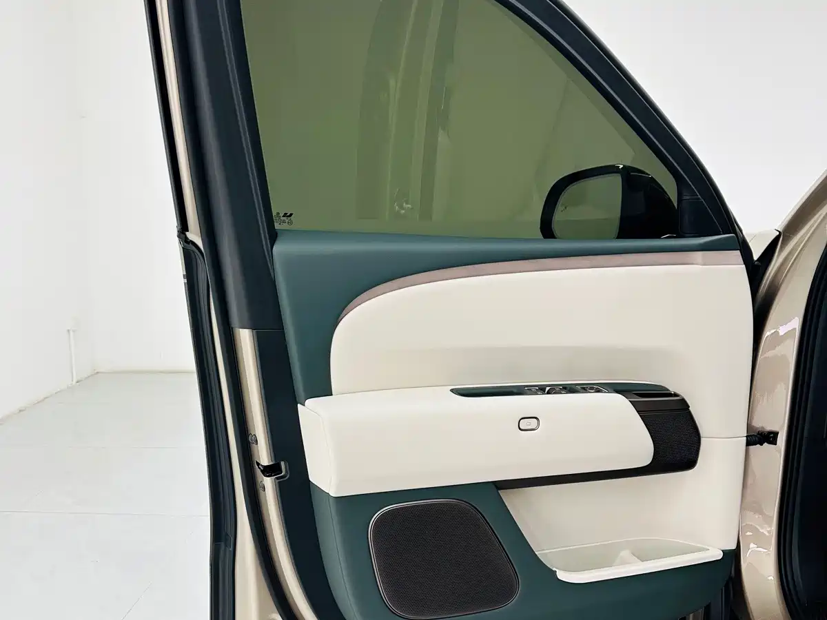 Li Auto Li Xiang L9 2026 2026 Base Model