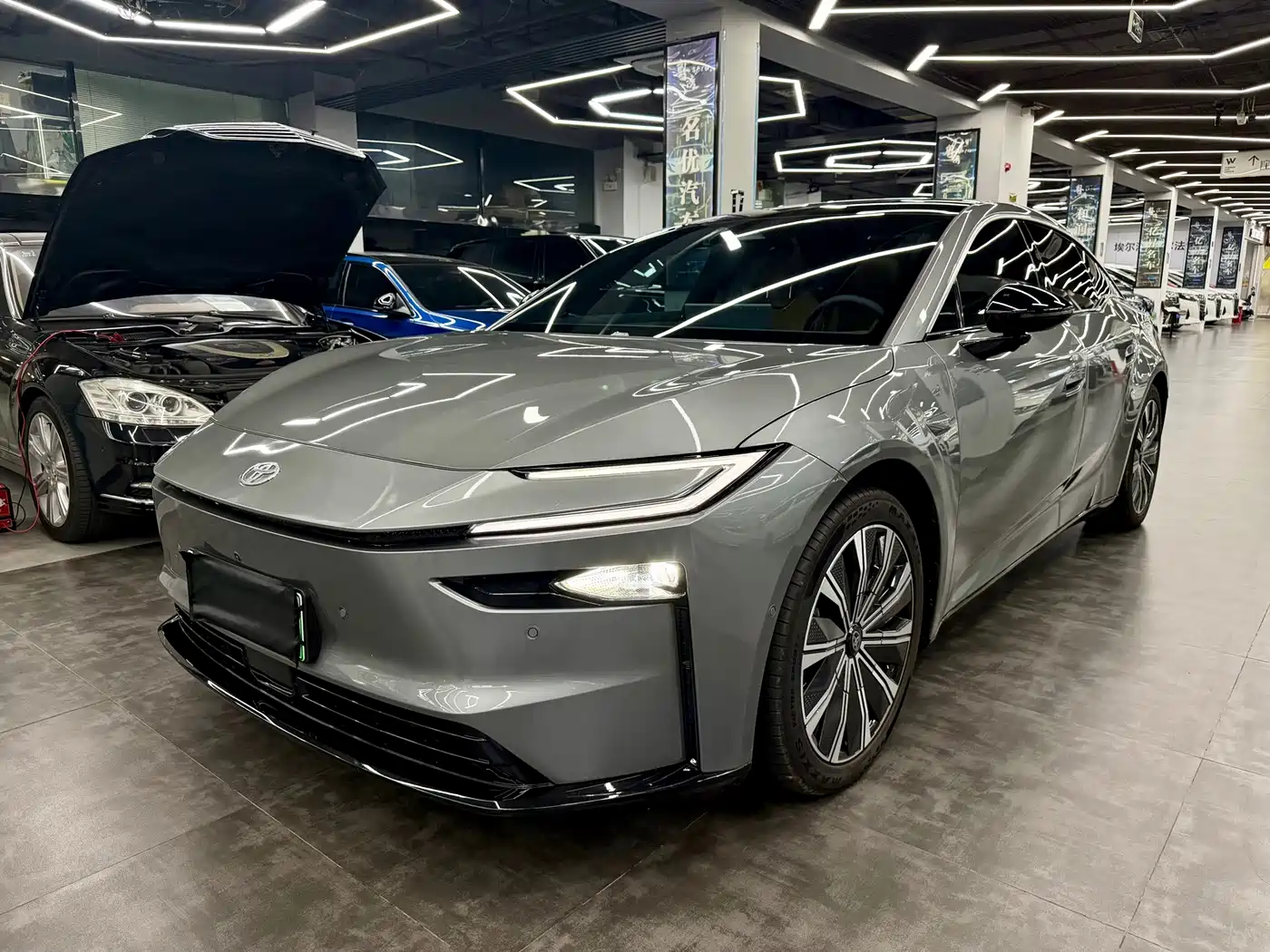 Similar car