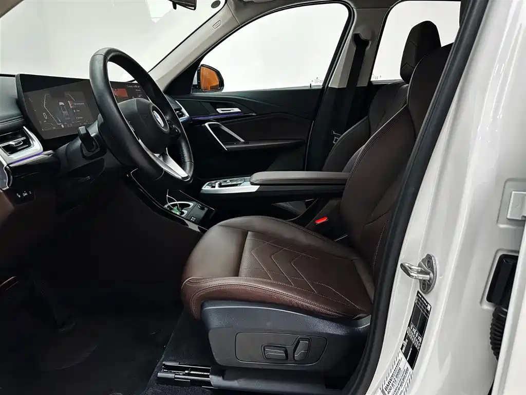 BMW X1 2023 sDrive20Li X Design Package фото 19