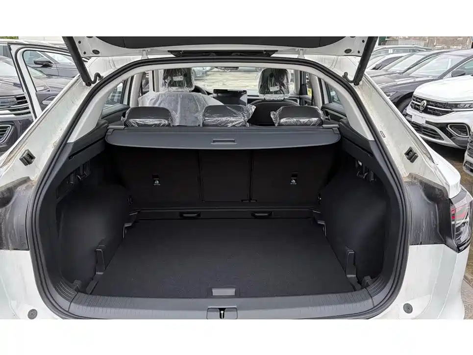 Volkswagen Tayron X 2024 330TSI 2WD Premium High-Performance Edition фото 4