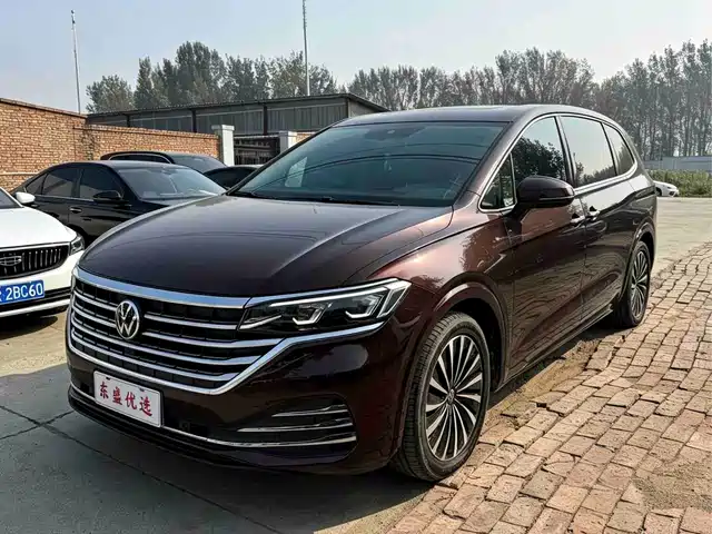 Volkswagen Viloran 380TSI, Премиум