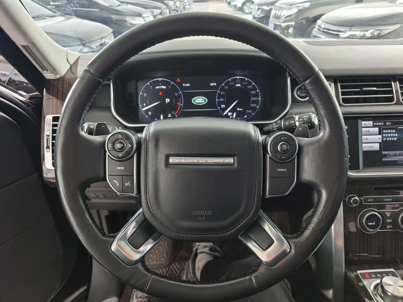 Land Rover Range Rover 2015 3.0 SC V6 Vogue фото 8