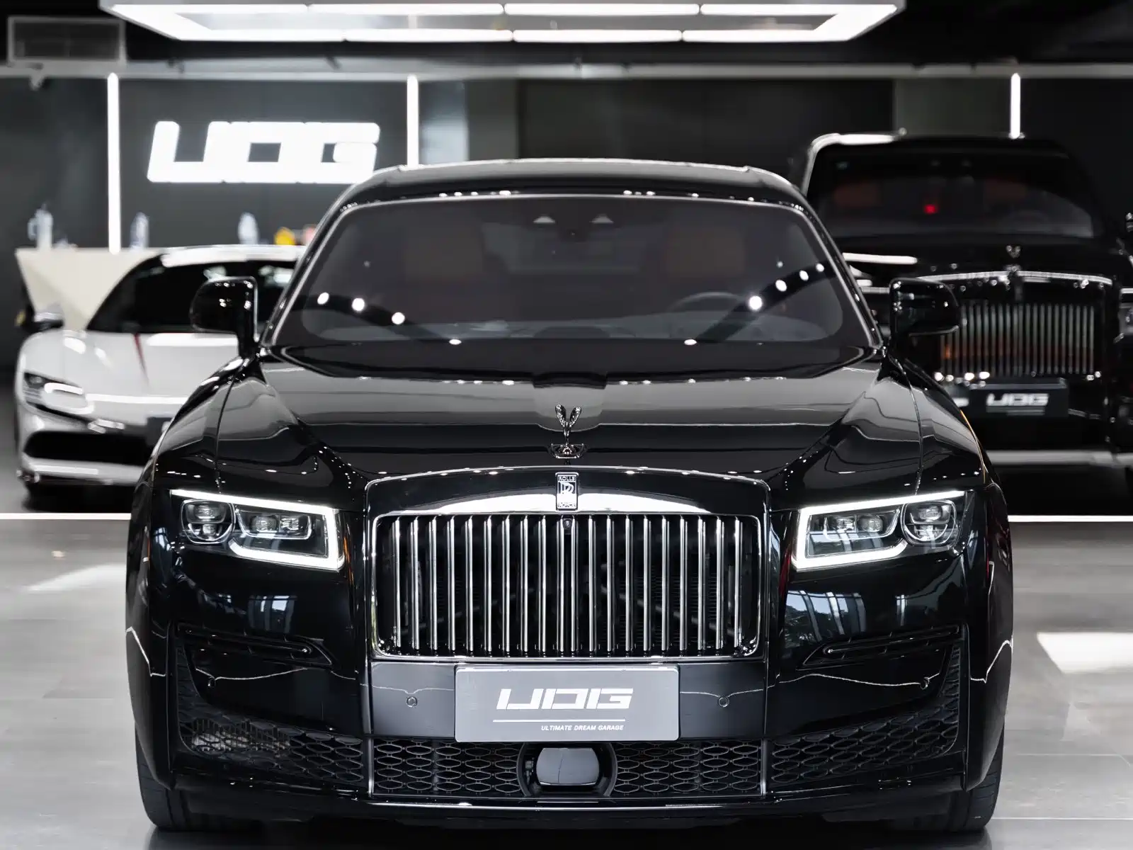 Фото 2 - Rolls-Royce Ghost