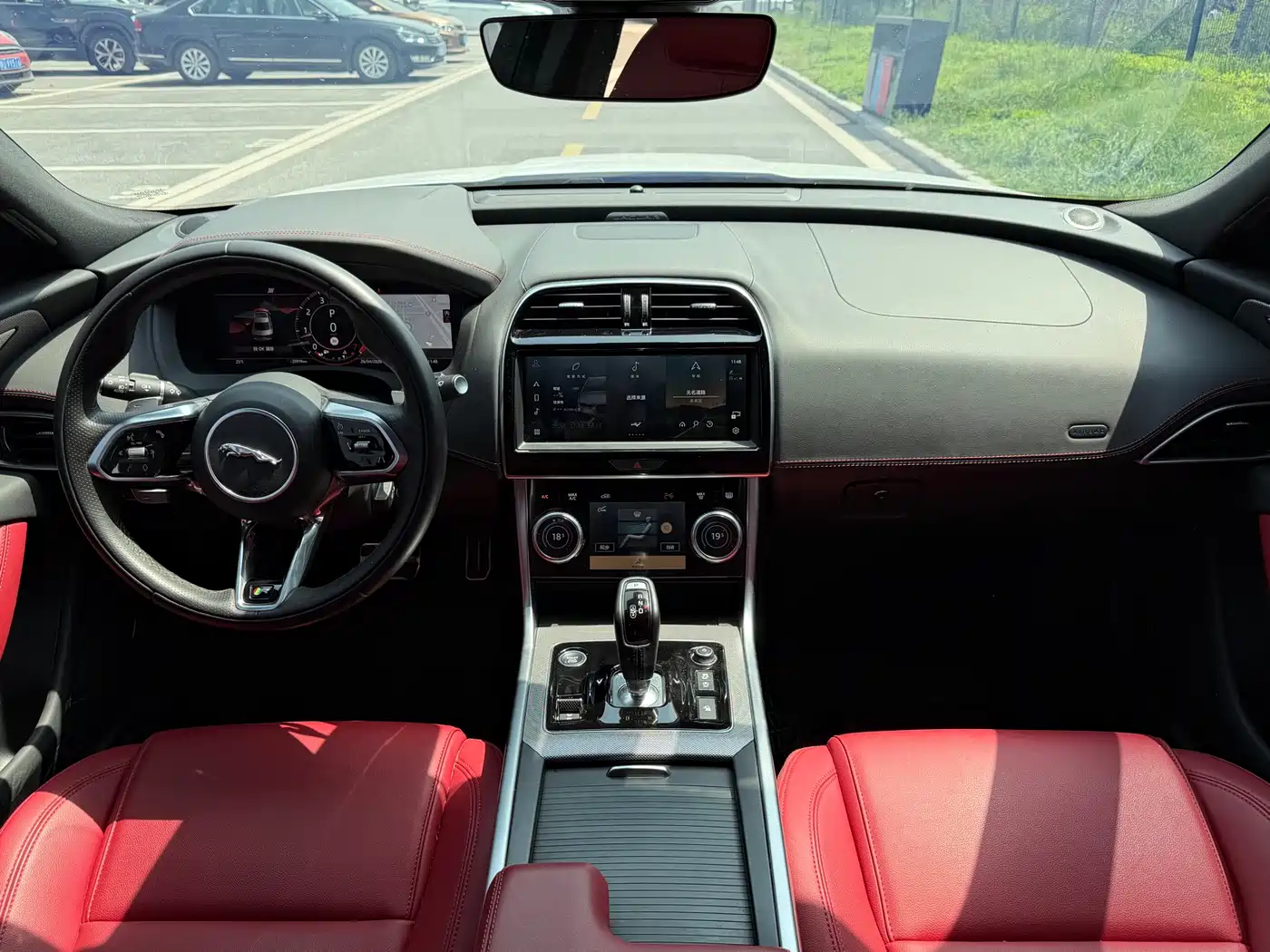 JAGUAR XEL
