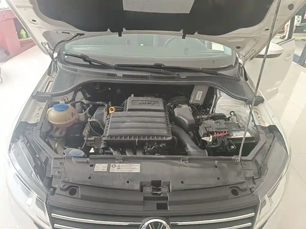 Volkswagen Santana 2017 Gran Santana 1.6L Auto Trendline фото 20
