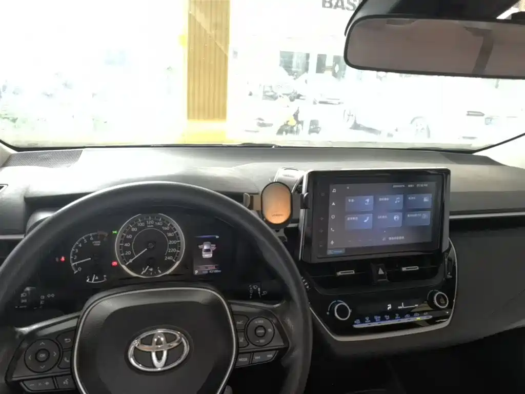 Toyota Corolla 2021 TNGA 1.5L CVT Elite Edition фото 6