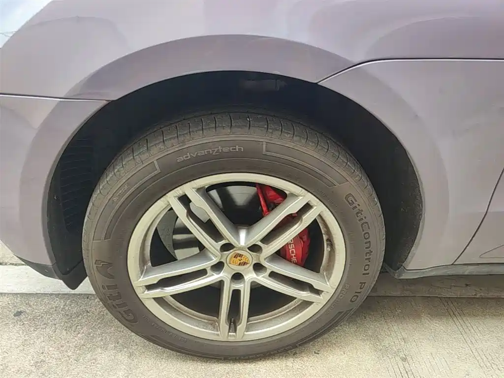 Porsche Macan 2014 Macan S 3.0T фото 23
